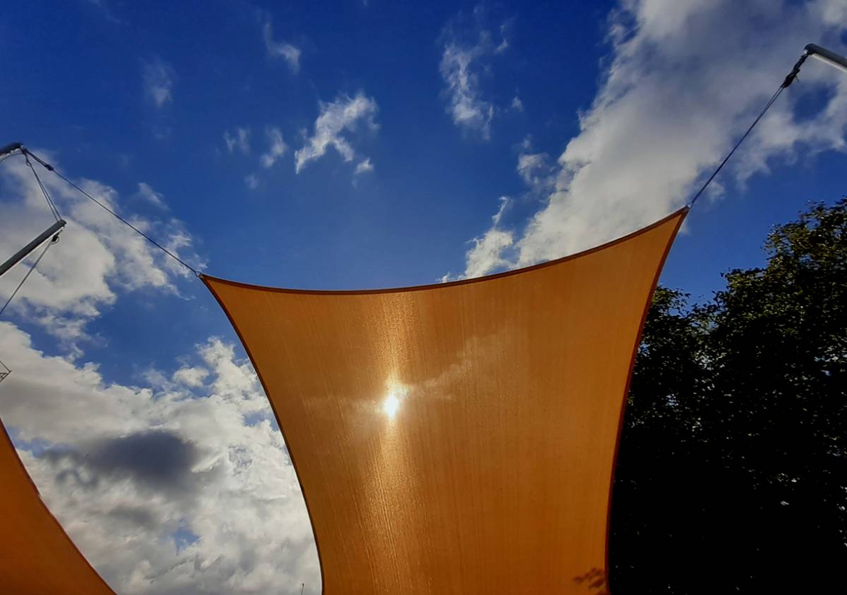 Solutions d'ombrage durables pour votre terrasse et jardin